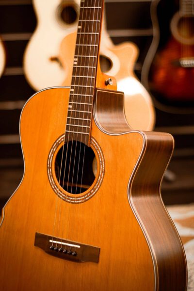 Akustische Gitarre lernen in der Musikschule Rainer Schulz in Wallhausen, nähe Crailsheim